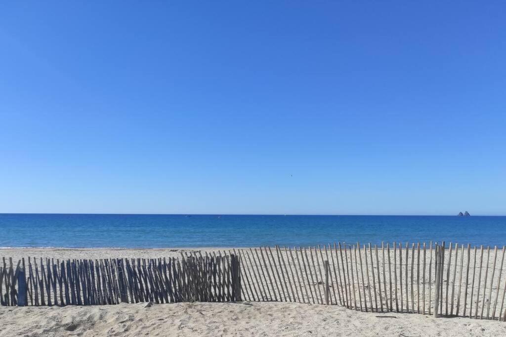 Charmant Studio Climatise 24 M2 Terrasse A 100M De La Plage Saint-Mandrier-sur-Mer Zewnętrze zdjęcie